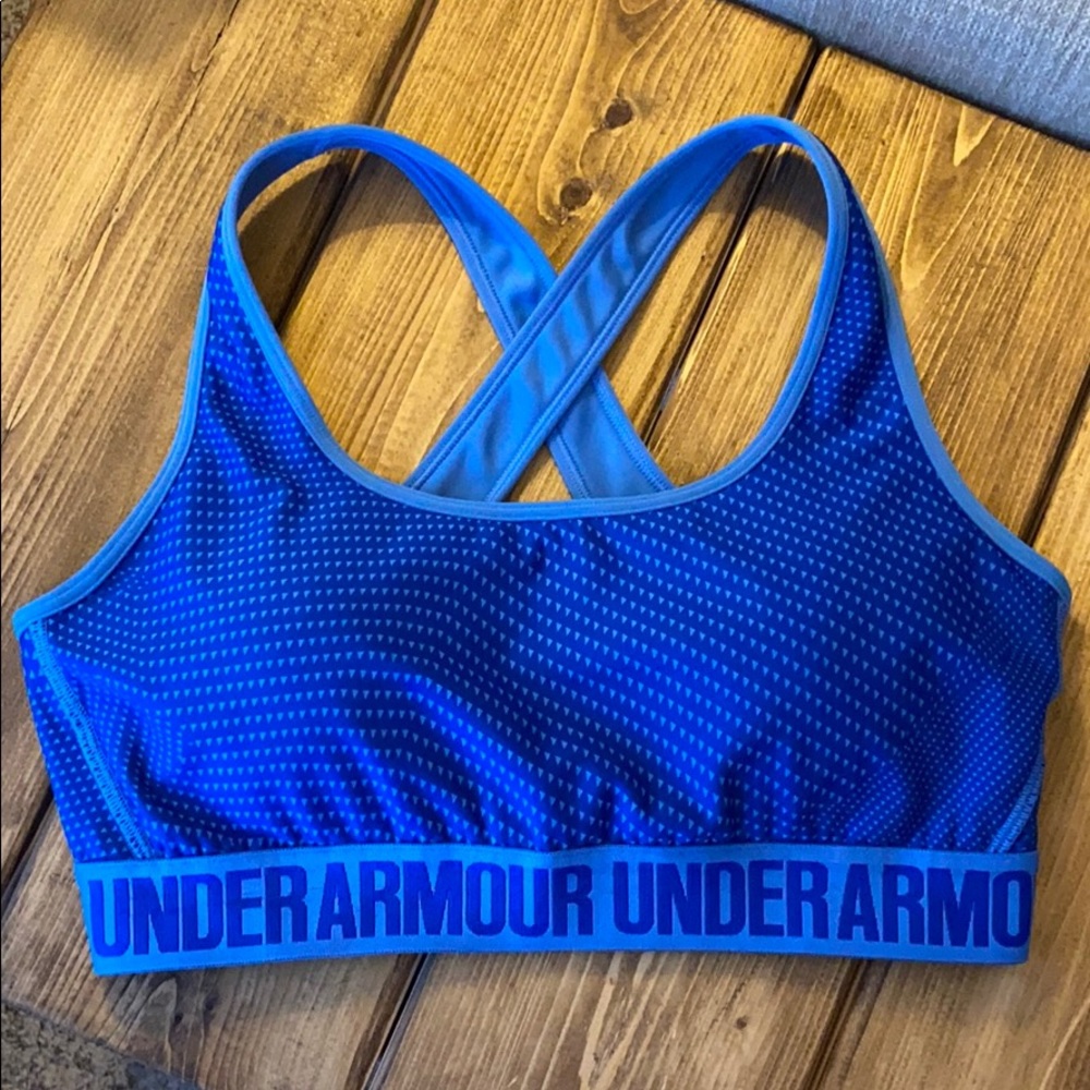 Under Armour sports bra barely used.